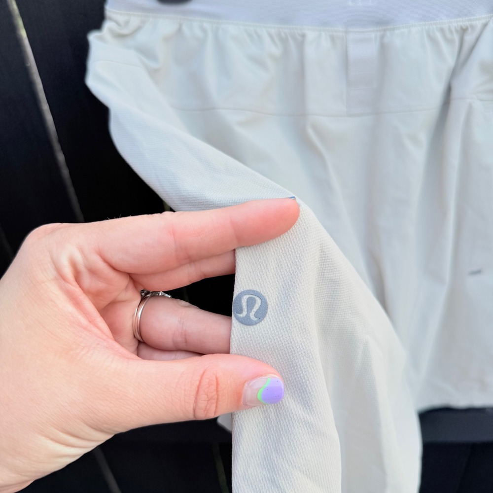 Lululemon License to Train Linerless Short 7" Bone Beige Mens Medium Gym Workout - Picture 5 of 6